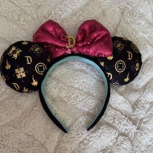 Disney Pink and Black Minnie Mouse Ears